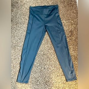 Aeropostale Leggings (size L)